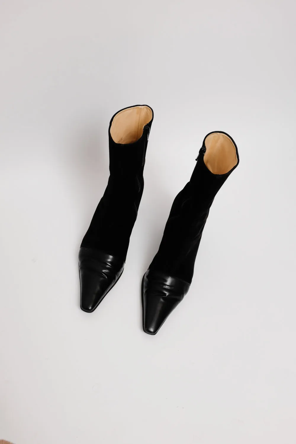 BLACK POINTY SUEDE LEATHER BOOTS 40