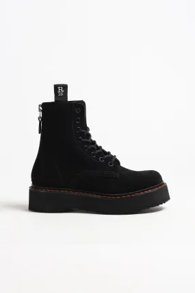 Boots Single Stack in Schwarz Suede