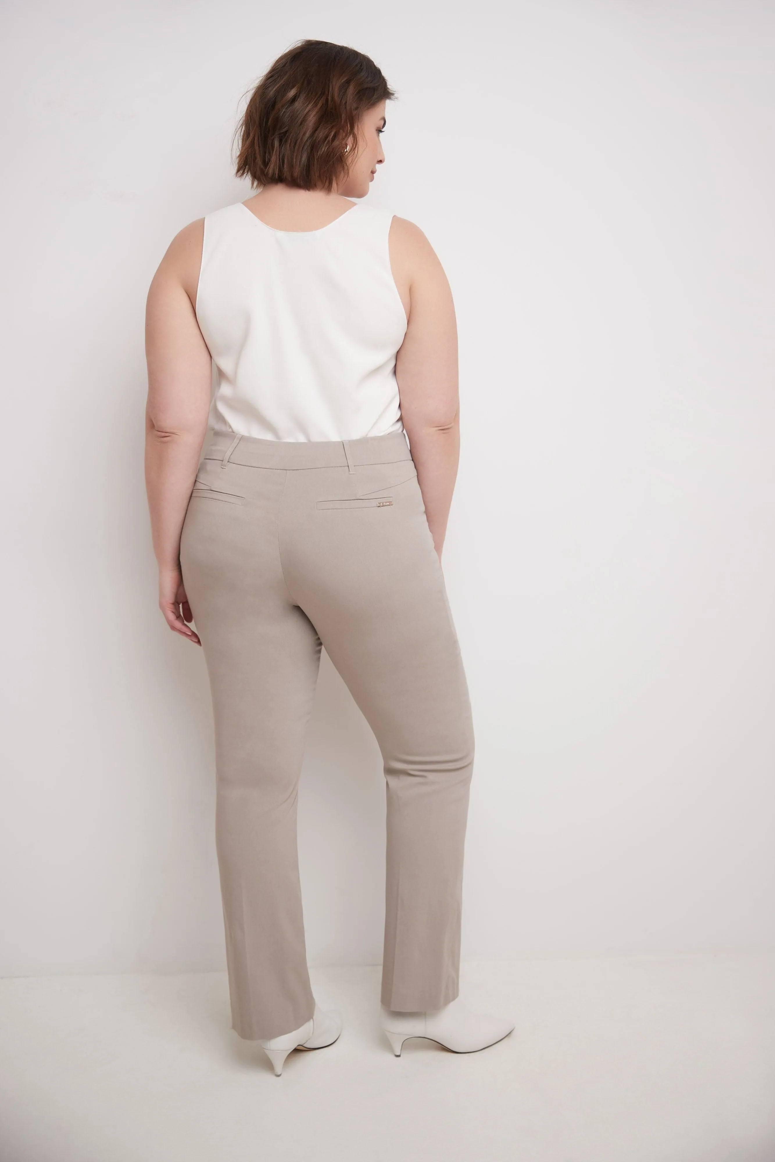 Curvy Pull-on Barely Bootcut Classic Pants