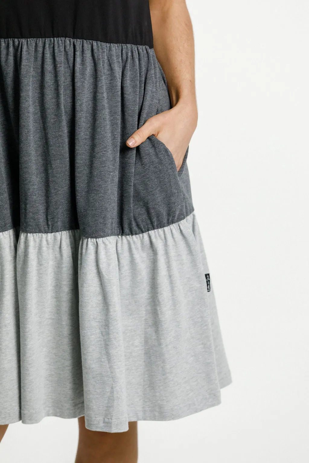 Home-Lee Kylie Dress - Grey/Charcoal/Black