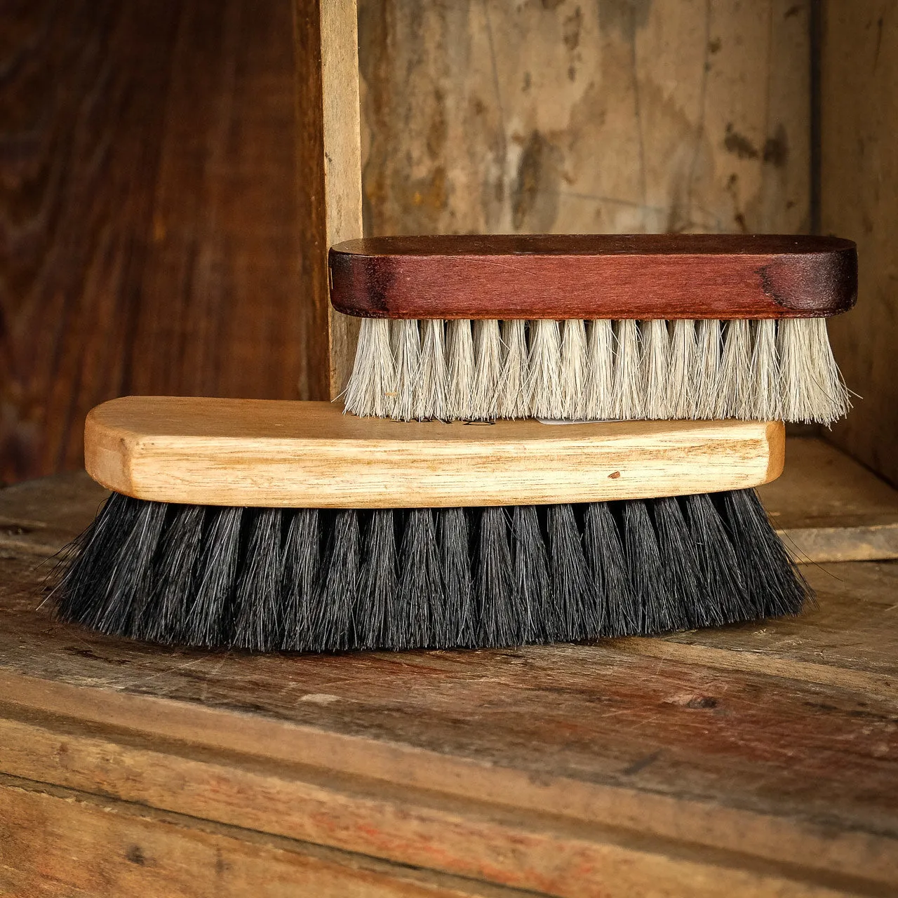 Horsehair Shine Brush