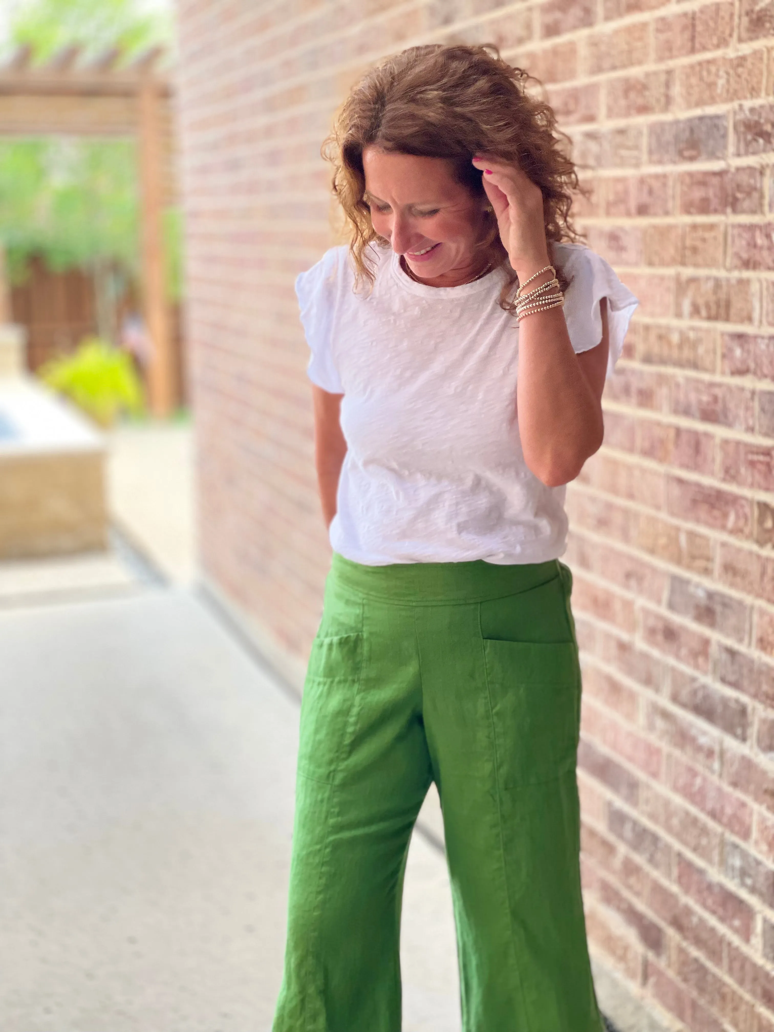 Ivy Jane Linen Crop Pant in Green