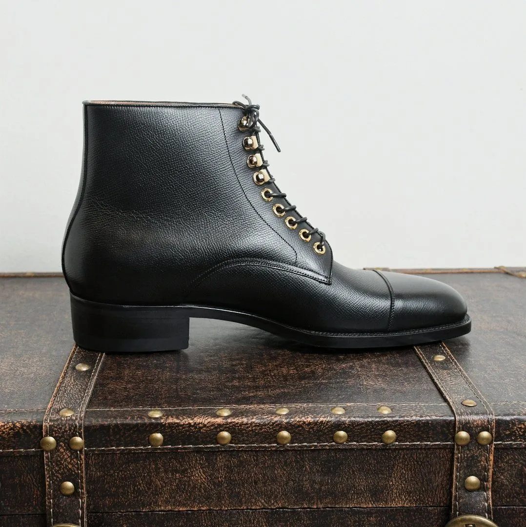 Lornie Derby Boot