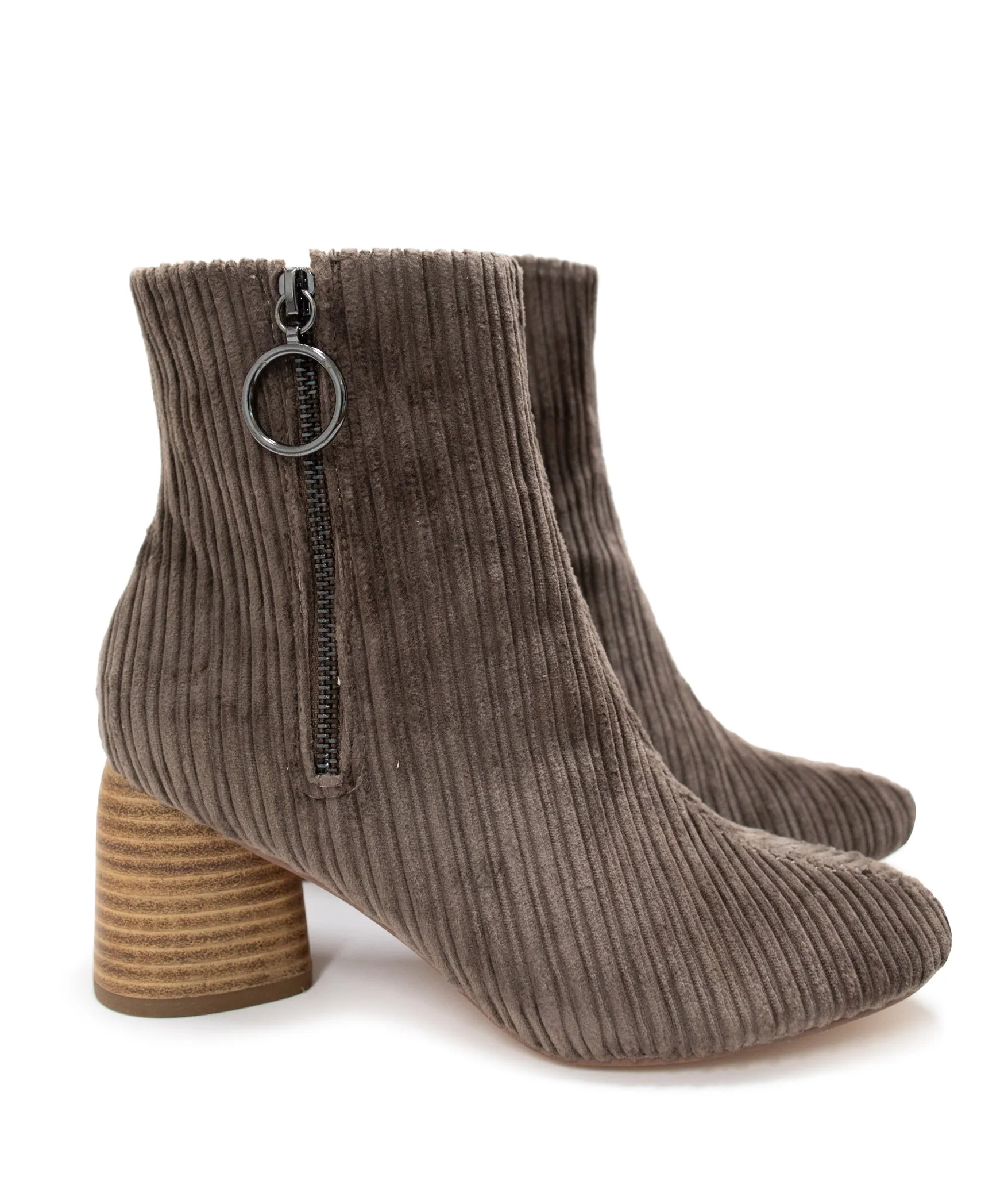 Menlee Corduroy Ankle Boots in Taupe