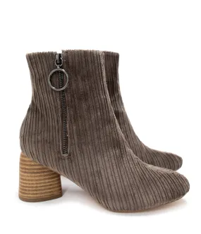 Menlee Corduroy Ankle Boots in Taupe