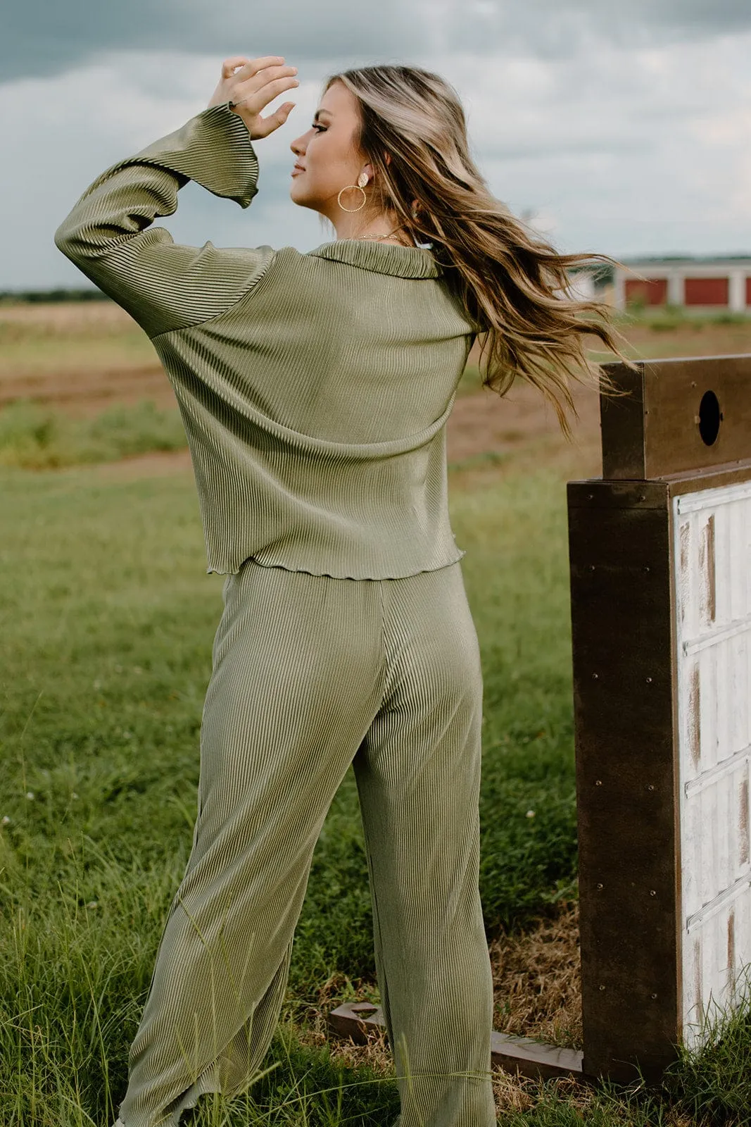 Olive Pleated Set Pants