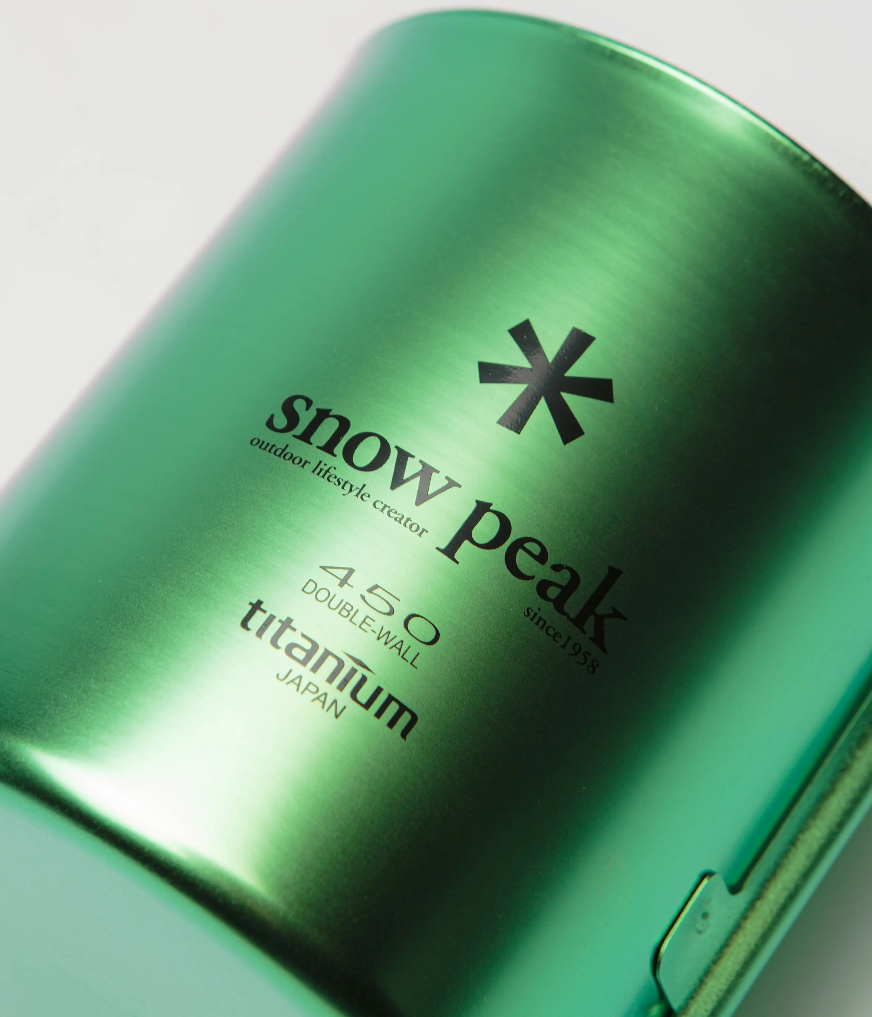 Snow Peak Titanium Double Wall 450ml Mug - Anodized Ocean Green